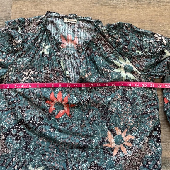 Ulla Johnson Floral Viscose-Blend Blouse - Size 6
Description - Picture 3 of 6